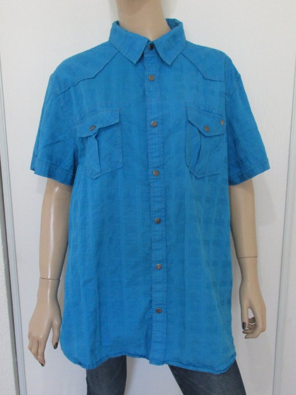 GUESS Top Size XXL Blue Short Sleeve Button Up Shirt